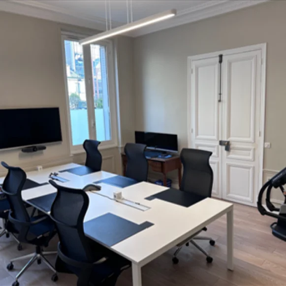 Bureau privé 27 m² 6 postes Location bureau Boulevard Pereire Paris 75017 - photo 3