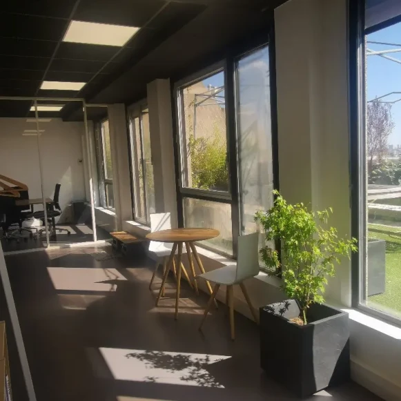 Open Space  6 postes Coworking Rue Ballu Paris 75009 - photo 8