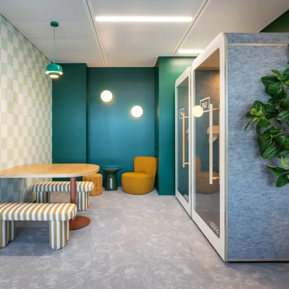 Open Space  10 postes Coworking Rue Carnot Fontenay-sous-Bois 94120 - photo 5