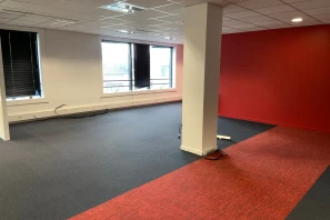 Espace indépendant - 92500 - 100 postes - 20684€