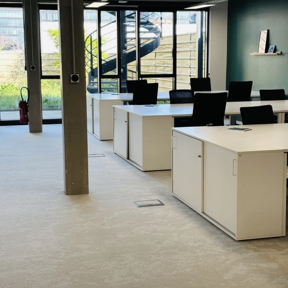 Bureau privé 390 m² 60 postes Location bureau Rue Petit Clichy 92110 - photo 8