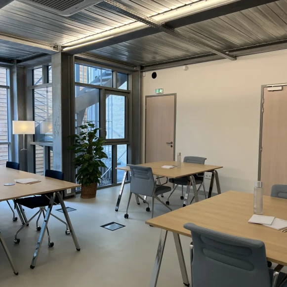 Bureau privé 40 m² 10 postes Coworking Rue de Croulebarbe Paris 75013 - photo 2