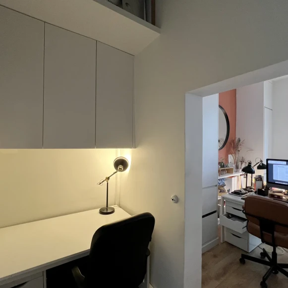 Open Space  1 poste Location bureau Rue d'Amsterdam Paris 75008 - photo 1