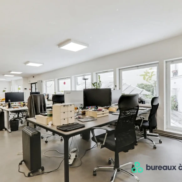 Bureau privé 135 m² 25 postes Location bureau Rue de Cîteaux Paris 75012 - photo 6