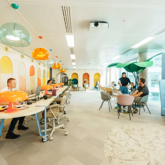 Bureau privé 14 m² 4 postes Coworking Avenue du Maine Paris 75014 - photo 6