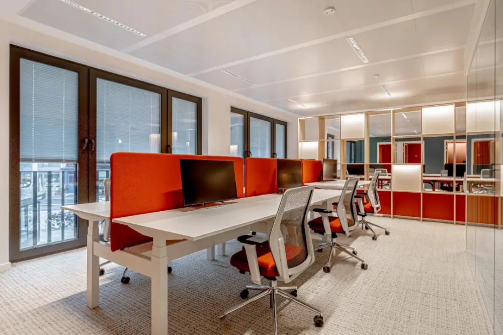 Espace indépendant - 75009 - 134 postes - 109880€