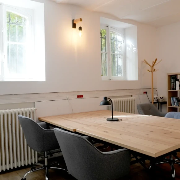 Bureau privé 15 m² 5 postes Location bureau Avenue de Clichy Paris 75017 - photo 2