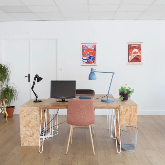 Open Space  10 postes Location bureau Rue Jean de la Fontaine La Roche-Bernard 56130 - photo 6