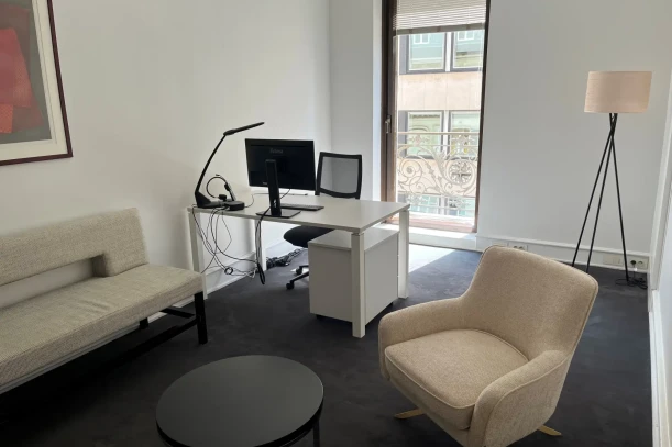 Bureau privé - 75016 - 2 postes - 2200€