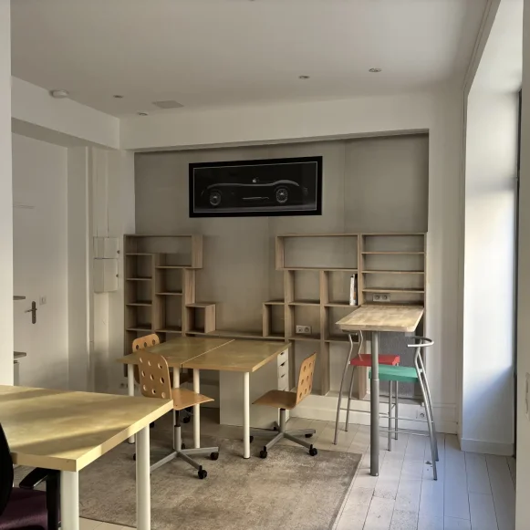 Espace indépendant 25 m² 5 postes Coworking Rue Claude Lorrain Paris 75016 - photo 1