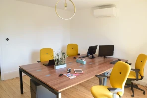 Bureau privé - 21200 - 4 postes - 1200€