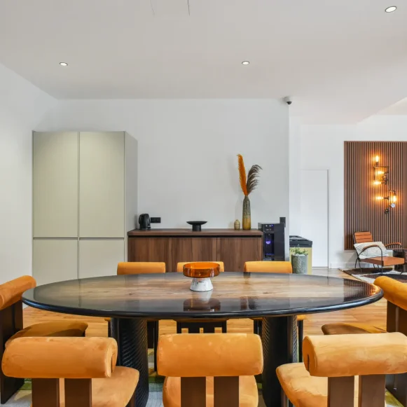 Espace indépendant 130 m² 26 postes Location bureau Rue Beaubourg Paris 75003 - photo 5