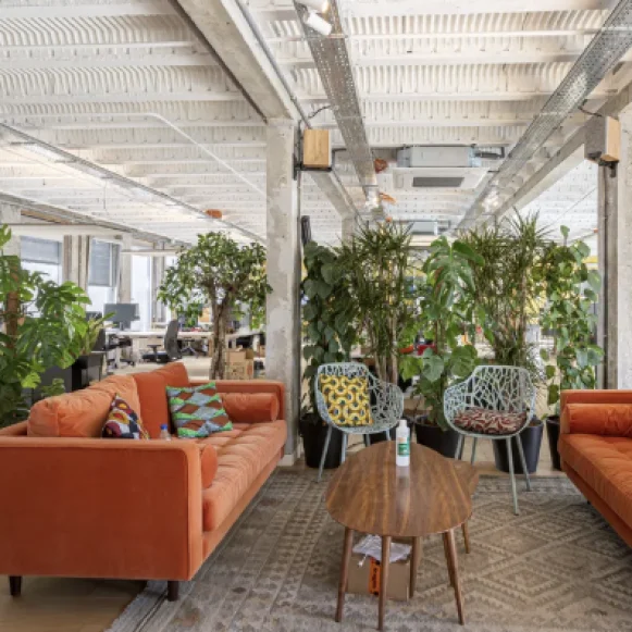 Bureau privé 760 m² 120 postes Location bureau Rue Saint-Fiacre Paris 75002 - photo 2