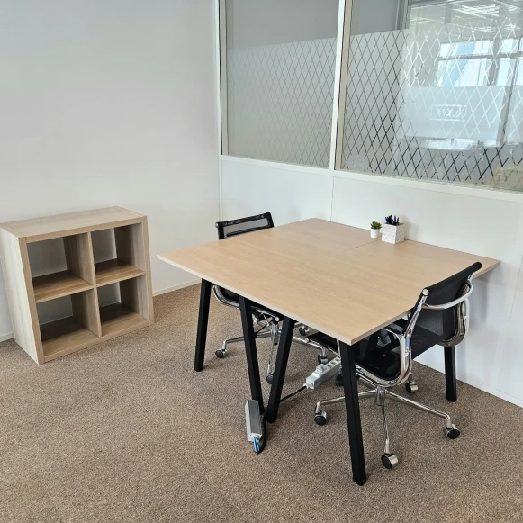 Bureau privé 8 m² 2 postes Location bureau Rue Pleyel Saint-Denis 93200 - photo 1