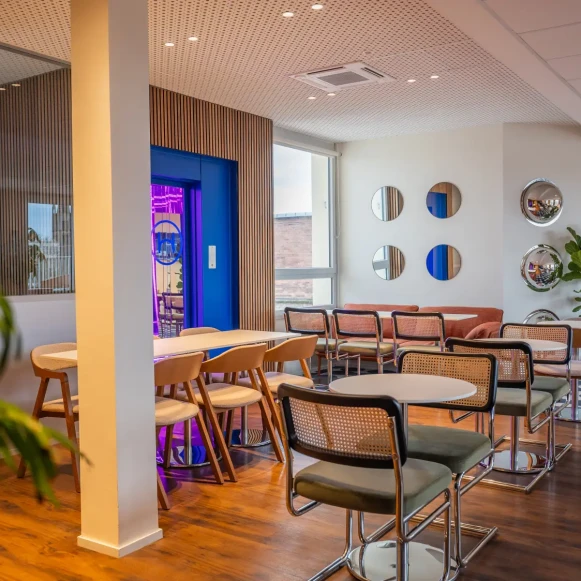 Bureau privé 18 m² 4 postes Location bureau Rue d'Isly Limoges 87000 - photo 2