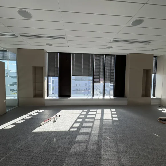 Bureau privé 23 m² 2 postes Coworking Boulevard Macdonald Paris 75019 - photo 5