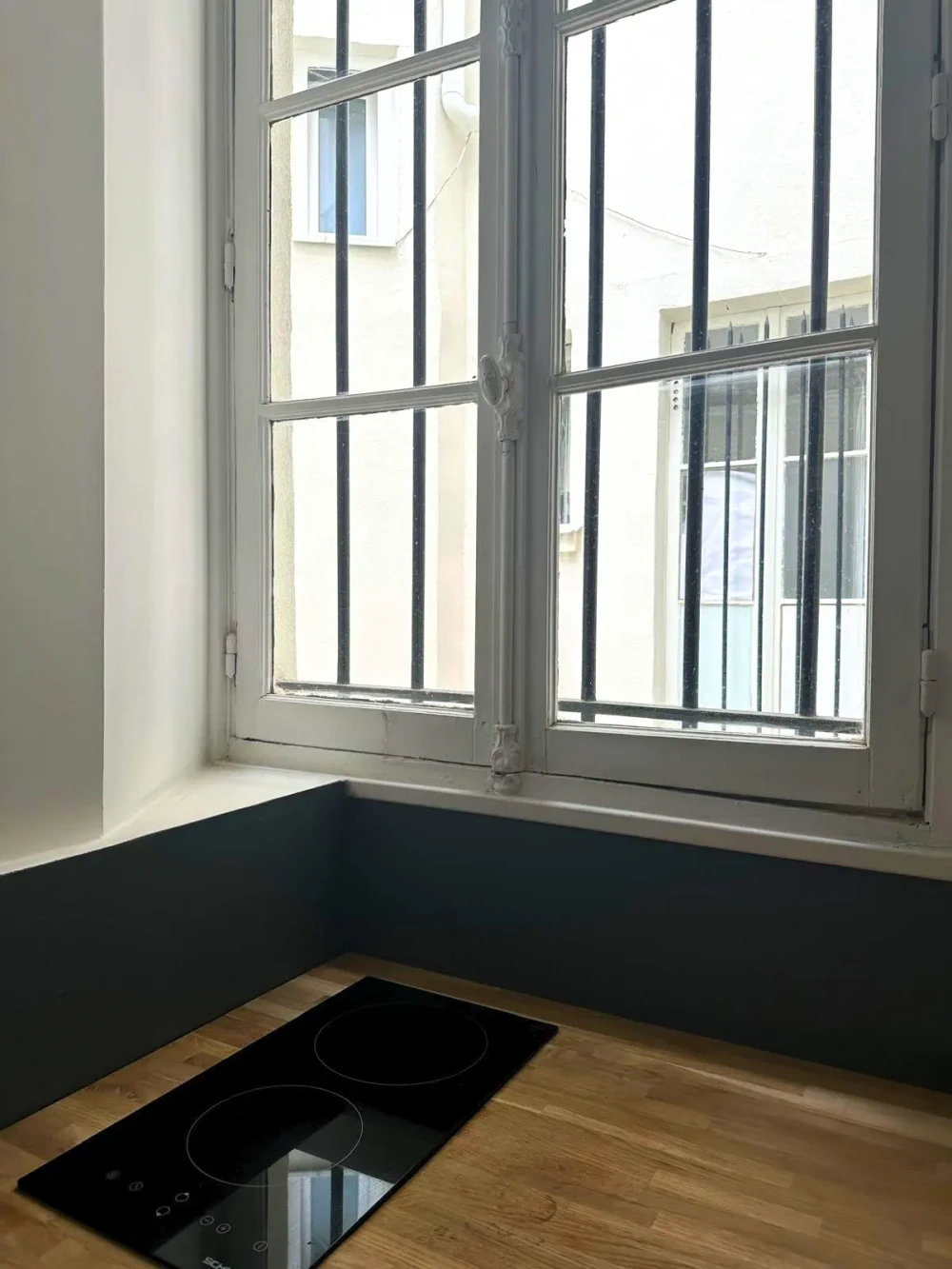 Espace indépendant - 92100 - 10 postes - 3300€