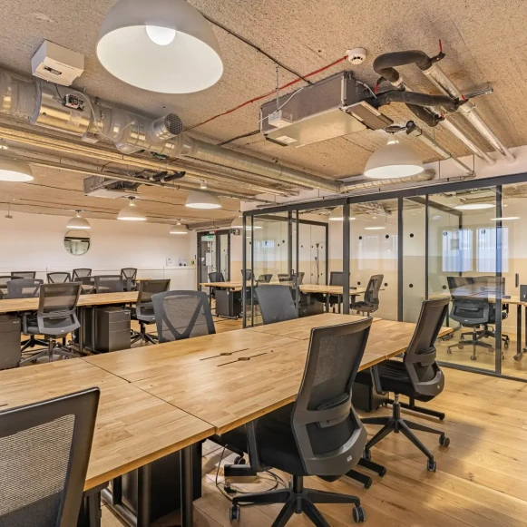 Bureau privé 66 m² 24 postes Location bureau Rue des Archives Paris 75003 - photo 4