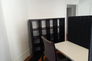 Bureau privé - 93200 - 4 postes - 600€