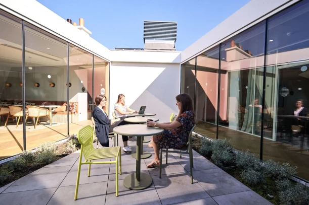 Bureau privé - 75008 - 10 postes - 10200€