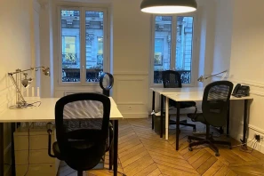 Bureau privé - 75009 - 5 postes - 2500€