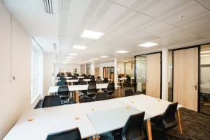 Bureau privé - 75009 - 40 postes - 33600€