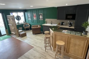 Open Space - 27340 - 12 postes - 170€