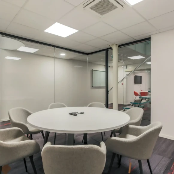 Bureau privé 22 m² 6 postes Coworking Avenue Foch Metz 57000 - photo 12