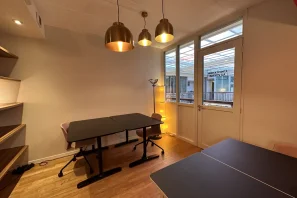 Bureau privé - 75009 - 4 postes - 1700€