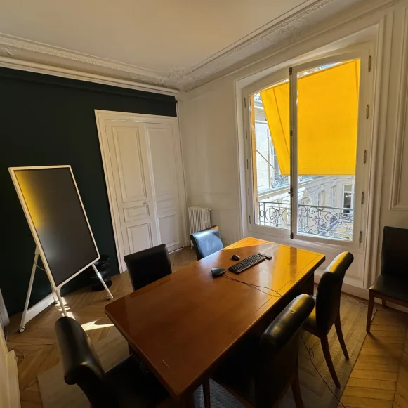 Bureau privé 60 m² 16 postes Location bureau Rue de l'Arcade Paris 75008 - photo 8