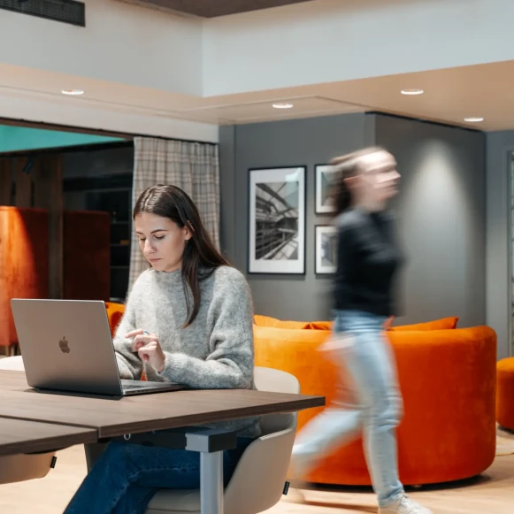 Bureau privé 288 m² 30 postes Coworking Chemin du Vieux Chêne Meylan 38240 - photo 5