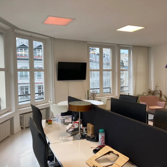 Bureau privé 38 m² 12 postes Coworking Rue Jean Mermoz Paris 75008 - photo 2