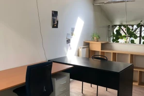 Open Space - 94200 - 1 poste - 190€