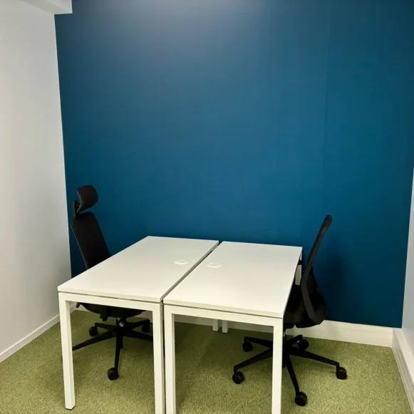 Bureau privé 9 m² 3 postes Location bureau Rue Fulton Angers 49000 - photo 1