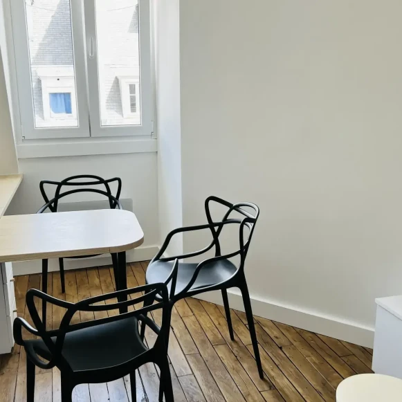 Espace indépendant 13 m² 3 postes Coworking Square Villaret de Joyeuse Paris 75017 - photo 4