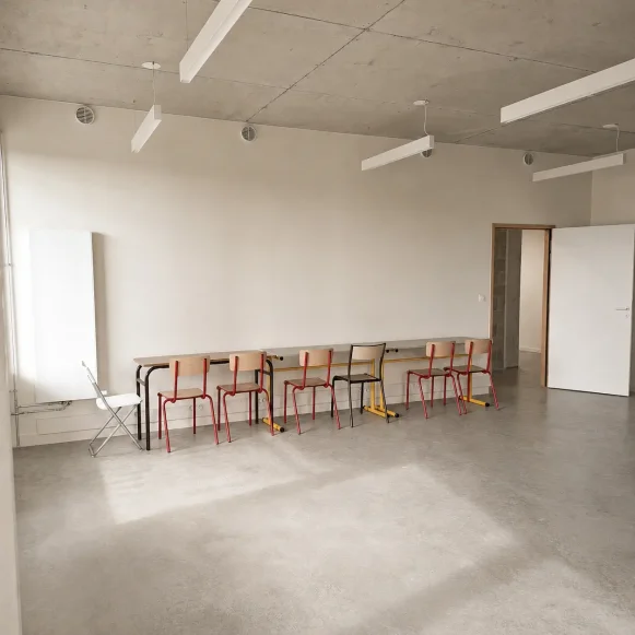 Bureau privé 42 m² 7 postes Coworking Passage de l'Internationale Lille 59800 - photo 4