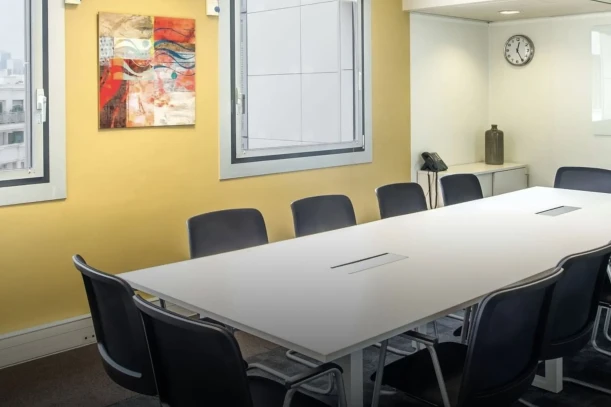 Bureau privé - 92300 - 3 postes - 2301€