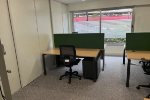 Open Space - 92100 - 8 postes - 2500€