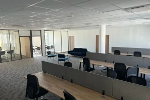 Espace indépendant - 33520 - 32 postes - 5000€