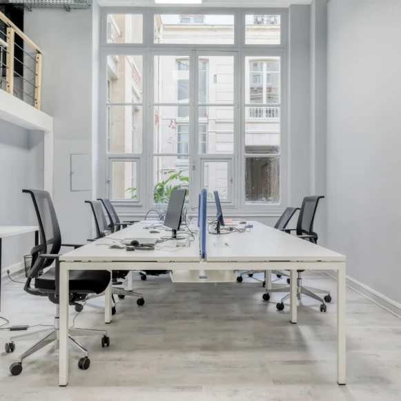 Espace indépendant 145 m² 20 postes Location bureau Rue d'Hauteville Paris 75010 - photo 6