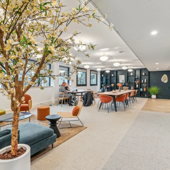 Bureau privé 24 m² 6 postes Location bureau Rue Victor Hugo Levallois-Perret 92300 - photo 3