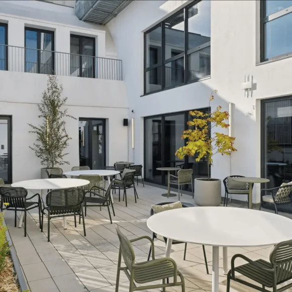 Espace indépendant 628 m² 87 postes Coworking Avenue Bosquet Paris 75007 - photo 6