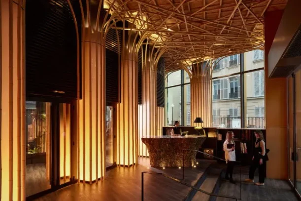 Bureau privé - 75008 - 2 postes - 4576€