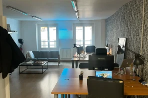Open Space - 75002 - 4 postes - 370€