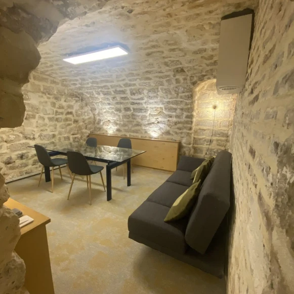 Open Space  2 postes Location bureau Rue Saint-Joseph Paris 75002 - photo 6