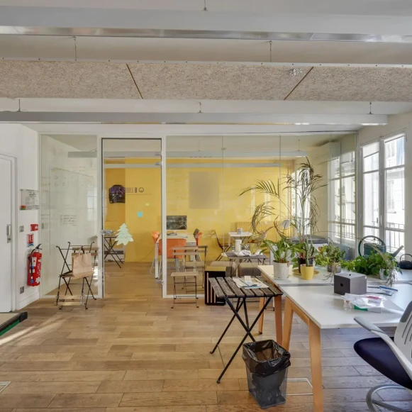 Bureau privé 87 m² 25 postes Coworking Rue du Caire Paris 75002 - photo 4