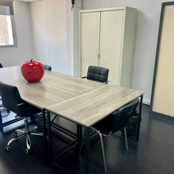 Bureau privé 25 m² 6 postes Coworking Rue Rabelais Montreuil 93100 - photo 2
