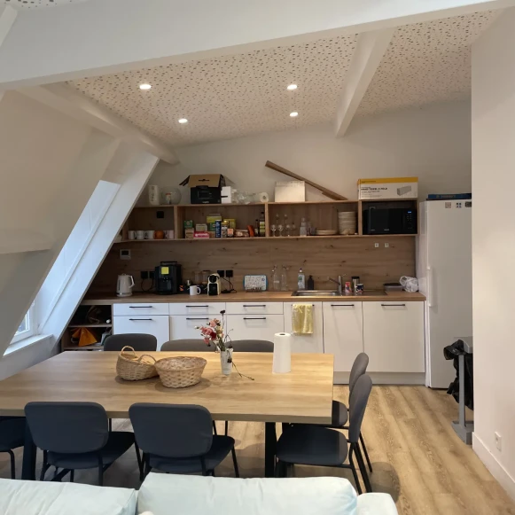 Open Space  12 postes Location bureau Rue de Paradis Paris 75010 - photo 7