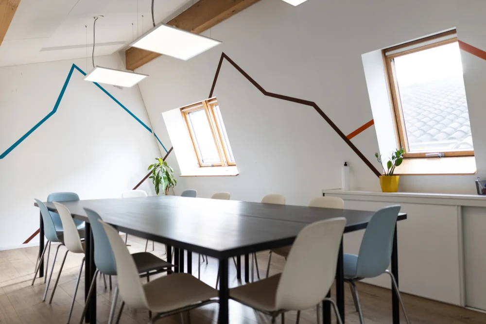 Open Space - 69009 - 10 postes - 249€
