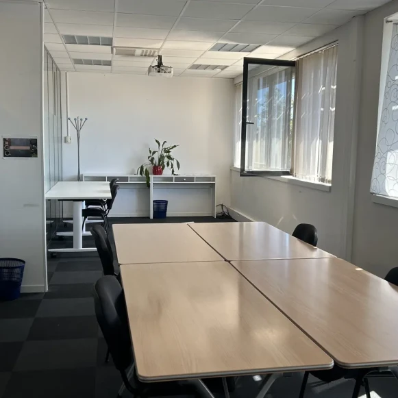 Bureau privé 40 m² 8 postes Coworking Rue André Bollier Lyon 69007 - photo 5